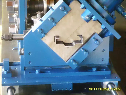 Fensterladen-Latten des Rollen-4.5kw rollen, Maschine PLC-Konverter bildend