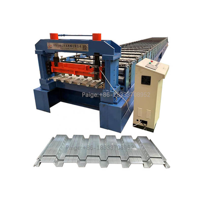 STAHLplattform-PLATTEN-BODEN DECKING-ROLLE, DIE MASCHINEN-BODEN DECKING-MASCHINE BILDET