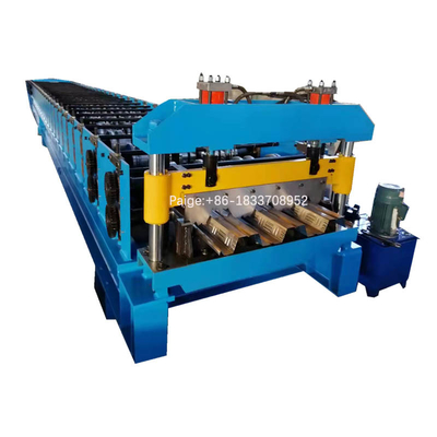 GALVANISIERTES BODEN-PLATTFORM-MASCHINEN-METALLboden DECKING-STAHLBLATT, DAS MASCHINE HERSTELLT