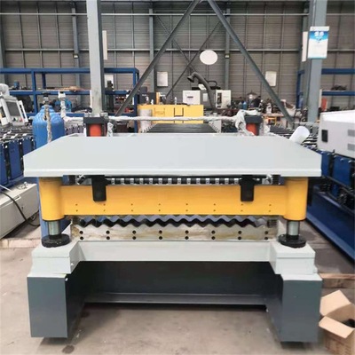 Metallfarbstahldach-Blatt-Wellblech-Rolle, die Maschine für Baumaterial bildet