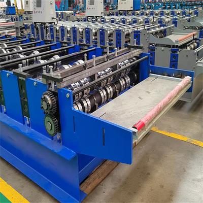 Boden 5kw Decking-Rolle, die Deckungs-das Metall der Maschinen-10-15m/min bildet Maschine bildet