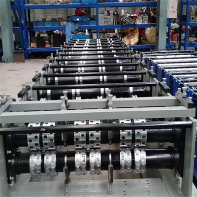Stahlboden Decking-Rolle, die Maschinen-hydraulischen Schnittdeckungs-Bau bildet