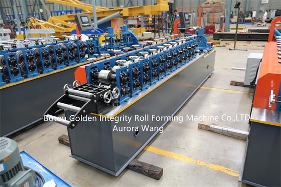 Bolzen-Rolle 45m/Min C, die Spurhaltungsausschnitt der Maschinen-2.3KW Sevo bildet