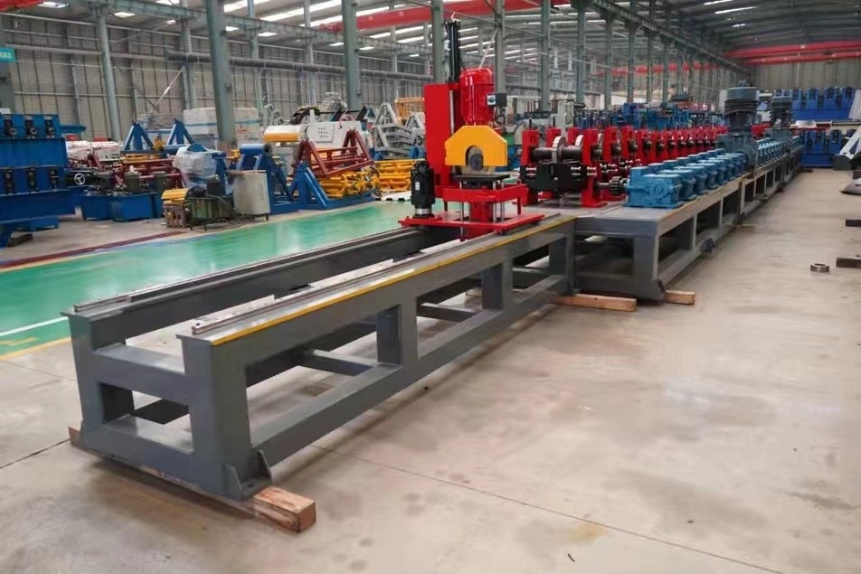C-Kanal-Unistrut Rolle, die Maschine 8-15m/min für Sonnenkollektorunterstützung bildet