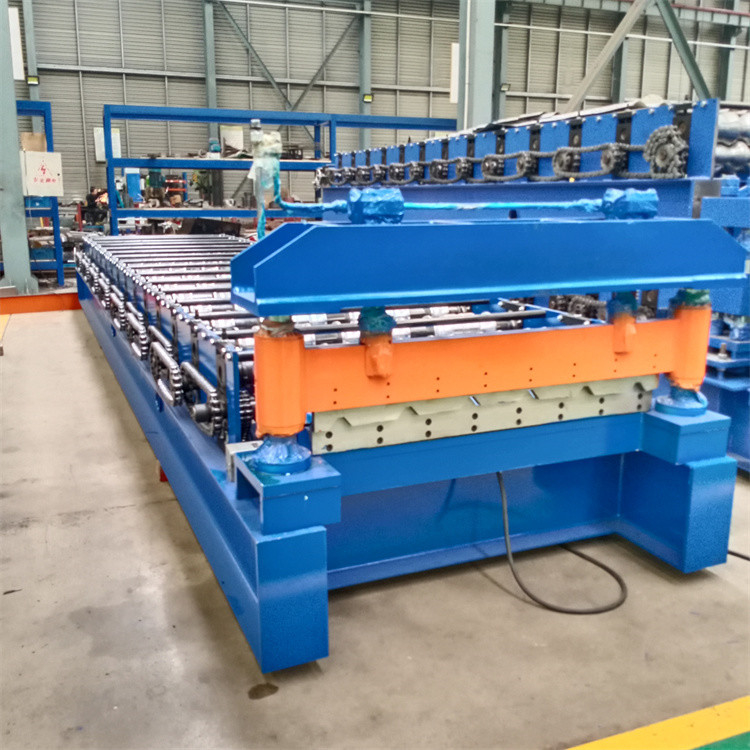 1200mm 1220mm Metallfarbstahl IBR 6 Rib Roof Wall Panel Roll, der Maschine bildet
