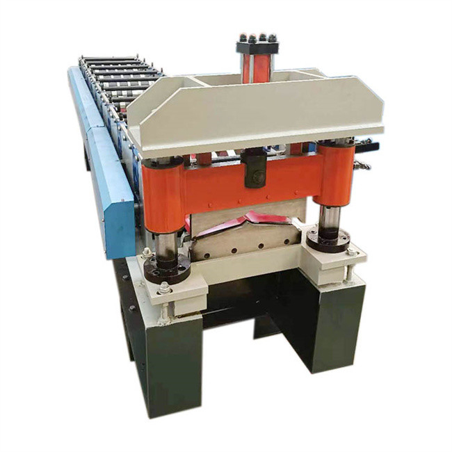 Metallfarbstahlbogen-Ridge Cap Roof Roll Forming-Maschine für Ridge Capping Tile