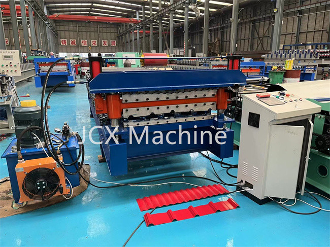 Doppelschicht 5.5kW, die Maschine, gewölbte Dach-Farbstahlrolle bildet Maschine bildet